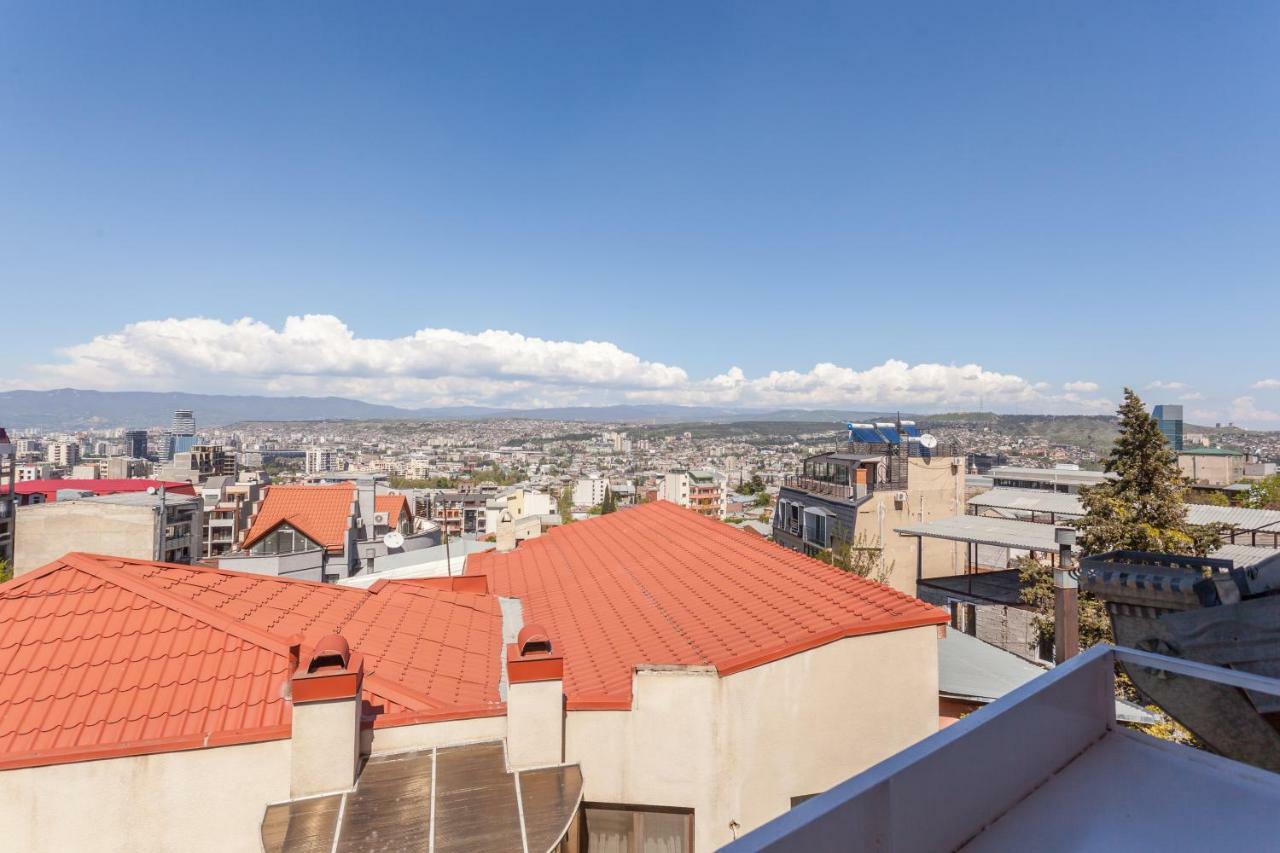 M42 Hostel Tbilisi Eksteriør billede