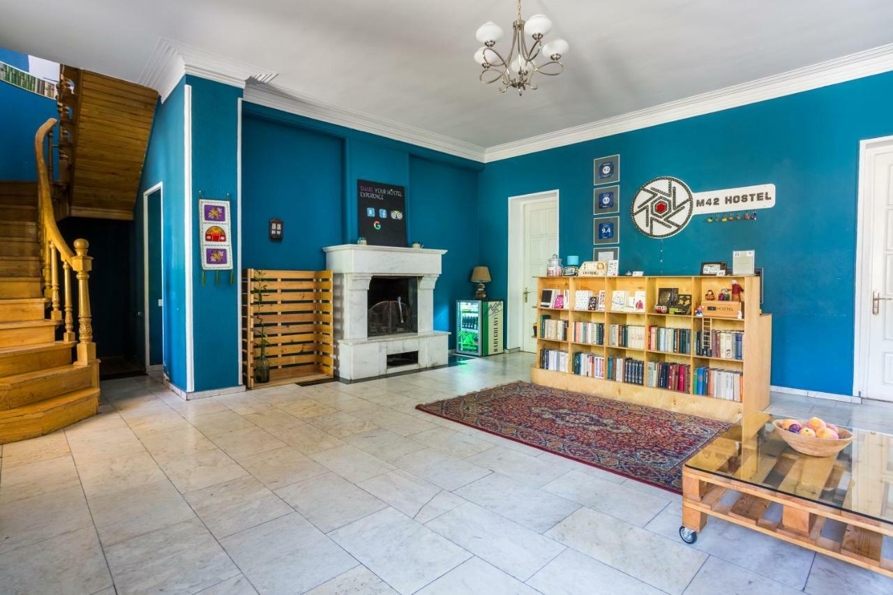 M42 Hostel Tbilisi Eksteriør billede